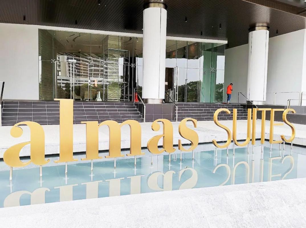 Almas Suites Puteri Harbour @ Uha Nusajaya  Eksteriør bilde